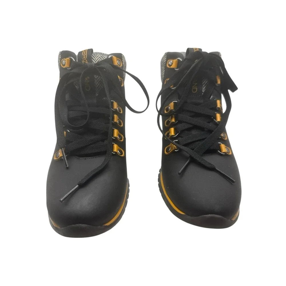 Cole Haan Zero Gravity Waterproof Boots Woman's 6 B Black Leather Yellow Accents